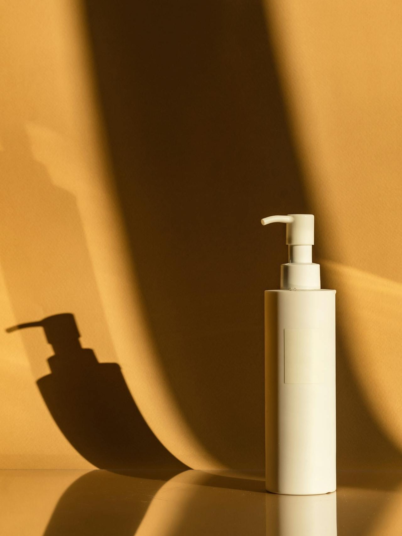 pexels-mikhail-nilov-7814991